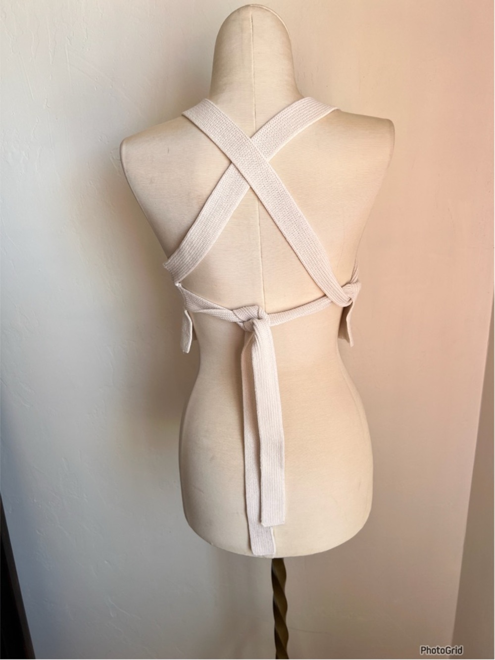 Aritizia Wilfred Cayenne Tie Back Cream Tank - Picture 3 of 5
